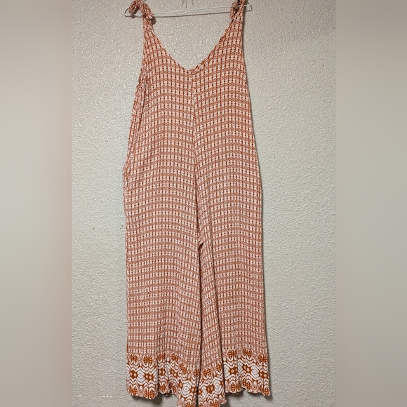 Talisman Jumpsuit Rompers - Picture 6 of 6